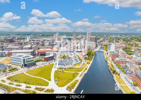 Ein Luftblick auf die Innenstadt von Providence und den Providence River auf Rhode Island Stockfoto