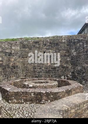 Eine Nahaufnahme der Festung Charles Fort im Hafen von Kinsale, County Cork, Irland Stockfoto