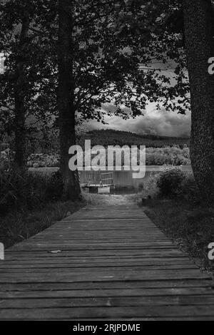 Lipno Dam 5, Tschechische Republik, Sunset Black and White Stockfoto