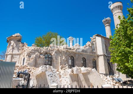 Malatya Yeni Cami or New Mosque after the massive earthquakes. Malatya Turkiye - 4.25.2023 Stock Photo