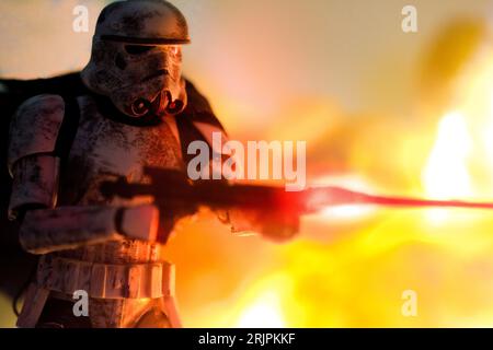 Eine Star Wars Stormtrooper Schneetrooper-Action-Figur, die einen kaiserlichen Offizier aus der ursprünglichen Trilogie darstellt Stockfoto
