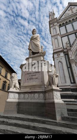 Dante Alighieri Statue, Kirche Santa Croce Firenze, Toskana, Italien Stockfoto