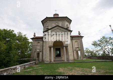 Annahme - Tag. Vierzehnte Kapelle auf der Pilgerfahrt zum Heiligtum Santa Maria del Monte auf dem Sacro Monte di Varese  Italien, Lombardia Stockfoto