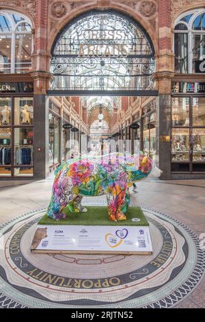 Leeds Bear Hunt , Wild In Art & Leeds Hospital Charity Stockfoto