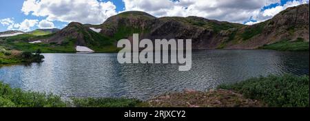 Foto von einem der Lost Lake, Weminuche Wildnis, San Juan Mountains, in der Nähe von Silverton, Colorado, USA. Stockfoto