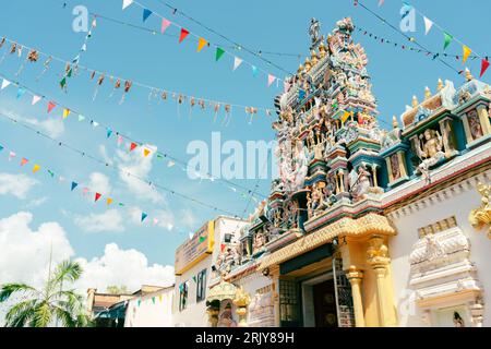 Penang, Malaysia - 6. Juli 2023: Georgetown Little India District Sri Maha Mariamman Temple Stockfoto