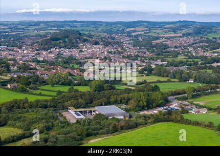 Allgemeine Sicht aus der Luft des Dorset Council Haushaltmüllrecyclingzentrums in Broomhills in Bridport in Dorset. Stockfoto