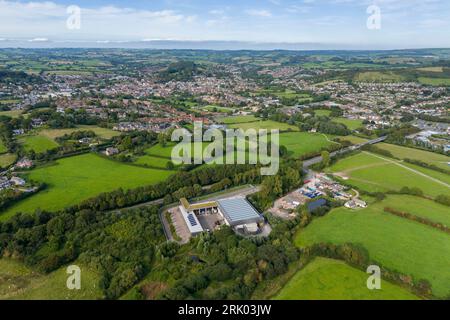 Allgemeine Sicht aus der Luft des Dorset Council Haushaltmüllrecyclingzentrums in Broomhills in Bridport in Dorset. Stockfoto