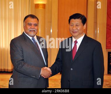 Bildnummer: 52647501 Datum: 07.08.2008 Copyright: imago/Xinhua Vizepräsident Xi Jinping (Re., China) und Prinz Bandar bin Sultan bin Abdulaziz (Saudi Arabien/Generalsekretär Nationaler Sicherheitsrat) während eines Treffens im Vorfeld der Olympiade in Peking - PUBLICATIONxNOTxINxCHN , Personen , optimistisch; 2008, uraufgeführt, Peking, os, Spiele, Politik, Pressetermin, Handschlag, Hände schütteln, Adel;, quer, Kbdig, Gruppenbild, Close, Randbild, People Prinz Abd al Aziz Abdal Abdalaziz ibn bin Al Saud 52647501 Datum 07 08 2008 Copyright Imago XINHUA Vizepräsident XI Jinping hat China Recht Stockfoto