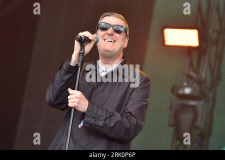 Henley on Thames, Großbritannien. August 2023. Die Farm spielt auf der Bühne während des Rewind Festival South 2023 in Temple Island Meadows. Quelle: SOPA Images Limited/Alamy Live News Stockfoto