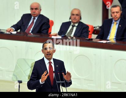 Bildnummer: 52963463  Datum: 06.04.2009  Copyright: imago/Xinhua Präsident Barack Obama (vorne, USA) während einer Rede im Plenum der Türkischen Großen Nationalversammlung in Ankara, Personen; 2009, Ankara, Politik; , quer, Kbdig, Gruppenbild, Randbild, People    Bildnummer 52963463 Date 06 04 2009 Copyright Imago XINHUA President Barack Obama front USA during a Speech in Plenary the Turkish grand National Assembly in Ankara People 2009 Ankara politics horizontal Kbdig Group photo Edge image Celebrities Stock Photo