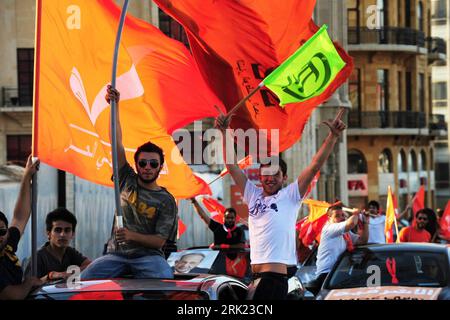 Bildnummer: 53057379  Datum: 05.06.2009  Copyright: imago/Xinhua Fahnen in Orange - Autokorso der - Lebanese Christian Free Patriotic Movement (FPM)  - als Wahlkampf zu den Parlamentswahlen in Beirut  PUBLICATIONxNOTxINxCHN , Personen , optimistisch; 20098, Beirut, Politik, Wahl, Parlamentswahl, Wahlkampf; , quer, Kbdig, Gruppenbild,  , Politik, Asien    Bildnummer 53057379 Date 05 06 2009 Copyright Imago XINHUA Flags in Orange Autokorso the Lebanese Christian Free Patriotic Movement FPM as Election campaign to the Parliamentary elections in Beirut PUBLICATIONxNOTxINxCHN People optimistic  Bei Stock Photo