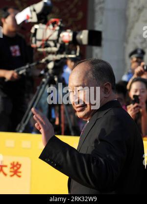 Bildnummer: 53304268  Datum: 29.08.2009  Copyright: imago/Xinhua (090829) -- BEIJING, Aug. 29, 2009 (Xinhua) -- Director John Woo arrives for the 13th Huabiao Awards ceremony in Beijing, capital of China, Aug. 29, 2009. The Huabiao Awards, also the governmental film prize, is known as one of the three most important domestic awards for Chinese films. (Xinhua/Wang Fang) (gj) (6)CHINA-BEIJING-FILM-HUABIAO AWARDS-CEREMONY (CN) PUBLICATIONxNOTxINxCHN People Film kbdig xsp 2009 hoch premiumd o00 Porträt    Bildnummer 53304268 Date 29 08 2009 Copyright Imago XINHUA  Beijing Aug 29 2009 XINHUA Direct Stock Photo