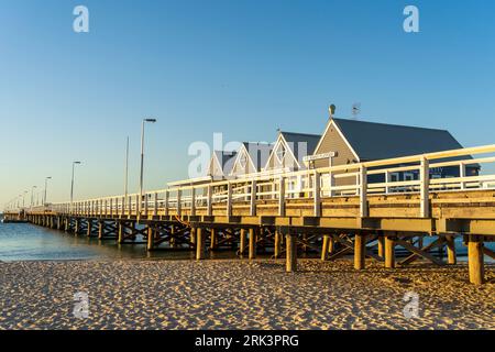 Busselton Jetty während der goldenen Stunde Stockfoto