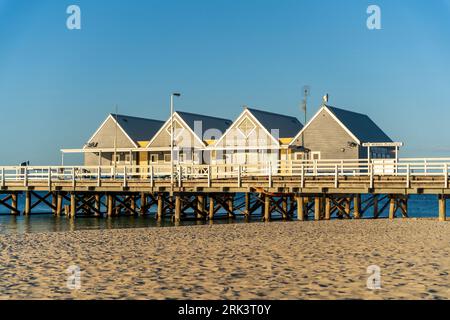 Busselton Jetty während der goldenen Stunde Stockfoto