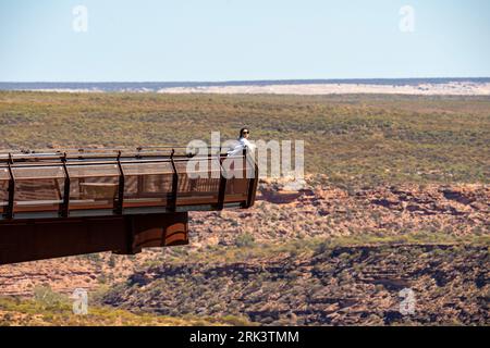 Touristen auf dem Kalbarri Skywalk im Kalbarri Nationalpark Stockfoto