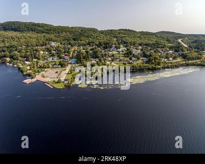 GRANDES IST ein historisches Wahrzeichen in der Nähe des La Mauricie National Park Quebec, Kanada an einem wunderschönen Tag. Stockfoto