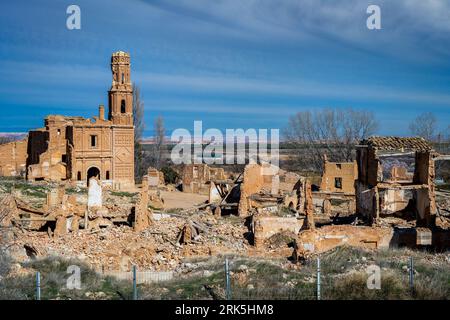 Blick auf das verlassene Dorf Belchite infolge des spanischen Bürgerkriegs, Belchite, Aragon, Spanien