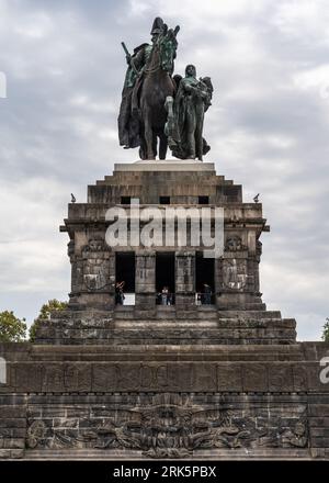 The equestrian statue of William I in German Corner. Koblenz, Germany. Stockfoto