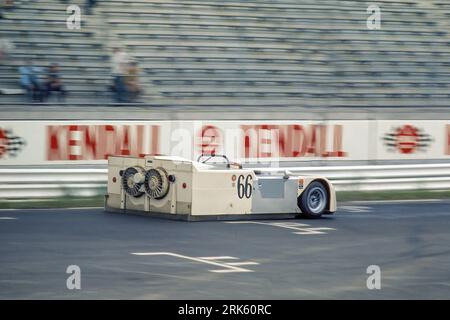 Jackie Stewart fuhr Jim Hall's Chaparral 2J Can am Rennwagen, auch als „Sucker Car“ bezeichnet, bei der Watkins Glen Can am 1970, startete auf Platz 3, DNF Stockfoto