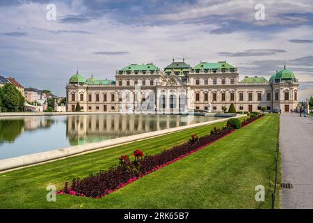 Historischer Gebäudekomplex Oberes Belvedere, Wien, Österreich Stockfoto