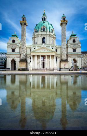 Karlskirche, Wien, Österreich Stockfoto