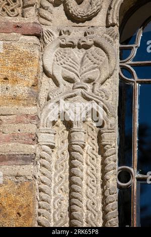 Kirche Lazarica, Krusevac, Serbien. Lazarica ist der populäre Name der Kirche, die dem Heiligen Stephan dem ersten Märtyrer geweiht ist und von Prinz L erbaut wurde Stockfoto