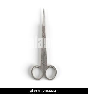 Ein 3D-Rendering von Metallscheren, isoliert auf weißem Hintergrund Stockfoto