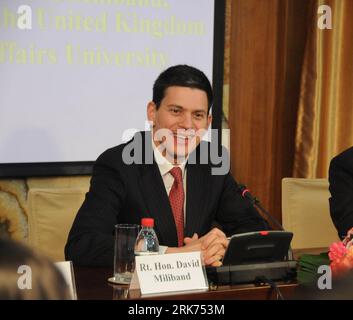 Bildnummer: 53862207 Datum: 17.03.2010 Copyright: imago/Xinhua (100317) -- PEKING, 17. März 2010 (Xinhua) -- britischer Außenminister David Miliband spricht mit Lehrern und Studenten der China Foreign Affair University in Peking, Hauptstadt Chinas, 17. März 2010. Miliband war vom 14. Bis 17. März als Gast seines chinesischen Amtskollegen Xinhua/Chen Jingchao (1)CHINA-BEIJING-BRITAIN-DAVID MILIBAND-VISIT (CN) PUBLICATIONxNOTxINxCHN People Politik kbdig xsk 2010 quadrat o0 optimistisch Bildnummer 53862207 Datum 17 03 2010 Copyright Imago XINHUINHU Peking 17. März 2010 Stockfoto