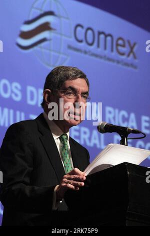 Bildnummer: 53865642 Datum: 18.03.2010 Copyright: imago/Xinhua (100318) -- SAN JOSE, 18. März 2010 (Xinhua) -- der Präsident von Costa Rica Oscar Arias spricht während einer Gedenkkonferenz zum 20. Jahrestag des Beitritts Costa Ricas zur Welthandelsorganisation in San Jose, Costa Rica, 18. März 2010. (Xinhua/Gabriela Vargas Tellez) (lx) (3)COSTA RICA-WTO-BEITRITTSTAG PUBLICATIONxNOTxINxCHN People Politik Wirtschaft Porträt Premiere xint kbdig xdp 2010 hoch Bildnummer 53865642 Datum 18 03 2010 Copyright Imago XINHUA San Jose 18. März 2010 XINHUA Costa Rica Präsident Oscar Stockfoto