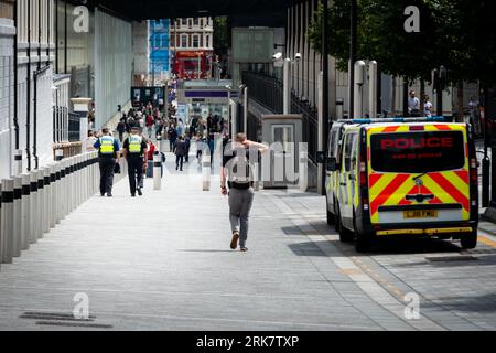 LONDON – 18. JULI 2023: Paddington Station, Hauptbahnhof in London Stockfoto