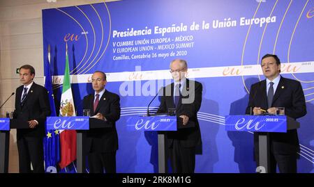 Bildnummer: 54052714  Datum: 16.05.2010  Copyright: imago/Xinhua (100516) -- COMILLAS, May 16, 2010, (Xinhua) -- (L to R) Spanish Prime Minister Jose Luis Rodriguez Zapatero, Mexico s President Felipe Calderon, European Union President Herman Van Rompuy and President of the European Commission Jose Manuel Durao Barroso attend a joint press conference during the EU-Mexico summit in the Northern Spanish town of Comillas May 16, 2010. (Xinhua/Zhang Chongfang) (lx) (1)SPAIN-EU-MEXICO-SUMMIT PUBLICATIONxNOTxINxCHN People Politik EU Lateinamerika Gipfel kbdig xcb 2010 quer premiumd xint o0 Van Rompu Stock Photo