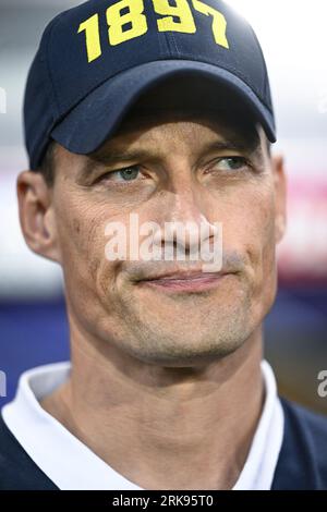 Brüssel, Belgien. August 2023. Der Cheftrainer der Union, Alexander Blessin, wurde am Donnerstag, den 24. August 2023, in Brüssel, dem ersten Teilspiel der UEFA Europa League, zu Beginn eines Fußballspiels zwischen der Belgischen Royale Union Saint Gilloise und dem Schweizer FC Lugano gezeigt. BELGA PHOTO LAURIE DIEFFEMBACQ Credit: Belga News Agency/Alamy Live News Stockfoto