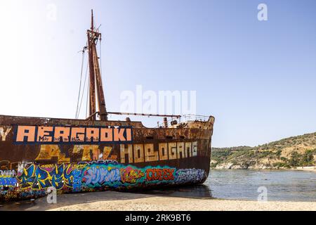 Epave Dimitrios, plage Valtaki, Péloponnèse, Grèce Stockfoto