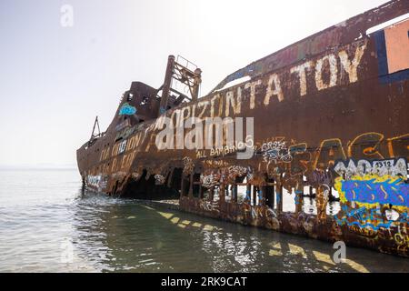 Epave Dimitrios, plage Valtaki, Péloponnèse, Grèce Stockfoto