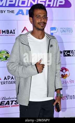 Mumbai, Indien. August 2023. Der indische Cricketer Yuzvendra Chahal posiert für ein Foto bei der Monsun Pickleball Championship in Mumbai. (Foto: Ashish Vaishnav/SOPA Images/SIPA USA) Credit: SIPA USA/Alamy Live News Stockfoto