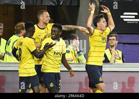 Brüssel, Belgien. August 2023. Casper Terho feiert am Donnerstag, den 24. August 2023, in Brüssel, die erste Runde des Play-offs für den UEFA Europa League-Wettbewerb, nach einem Fußballspiel zwischen der belgischen Royale Union Saint Gilloise und dem Schweizer FC Lugano. BELGA PHOTO LAURIE DIEFFEMBACQ Credit: Belga News Agency/Alamy Live News Stockfoto