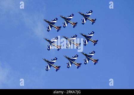 Bildnummer: 54282689  Datum: 07.08.2010  Copyright: imago/Xinhua (100808) -- KECSKEMET, Aug. 8, 2010 (Xinhua) -- Italian special acrobatic unit airforce Frecce Tricolori (Tri-colour Arrows) perform on the opening day of the 11th International Air and Military Show in Kecskemet, Hungary, on August 7, 2010. The two-day event, organised by the Hungarian Ministry of Defence, is one of the biggest European air shows with 22 countries participating in programs including flying shows and displaying aircrafts. (Xinhua/Dani Dorko)(zl) HUNGARY-KECSKEMET-AIR -MILITARY-SHOW PUBLICATIONxNOTxINxCHN Gesellsc Stock Photo