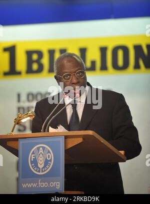 (101015) -- ROME, Oct. 15, 2010 (Xinhua) -- The UN Food and Agriculture Organization (FAO) Director-General Jacques Diouf addresses the World Food Day Ceremony at the FAO Rome headquarters in Rome, capital of Italy, on Oct. 15, 2010. Themed United Against Hunger , World Food Day will mark its 30th anniversary on Oct. 16, 2010. The occasion also marks the 65th anniversary of the founding of FAO. (Xinhua/Wang Qingqin) (lr) ITALY-ROME-FAO-30TH WORLD FOOD DAY PUBLICATIONxNOTxINxCHN Stock Photo