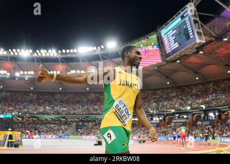 Sean Bailey (Jamaika) nach dem 400-Meter-Finale bei den Leichtathletik-Weltmeisterschaften 2023 im National Athletics Centre in Budapest, Ungarn. (Sven Beyrich/SPP) Credit: SPP Sport Press Photo. Alamy Live News Stockfoto