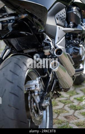 Ein Kawasaki Z1000 Motorrad, Nahaufnahme selektiver Fokus. Stockfoto