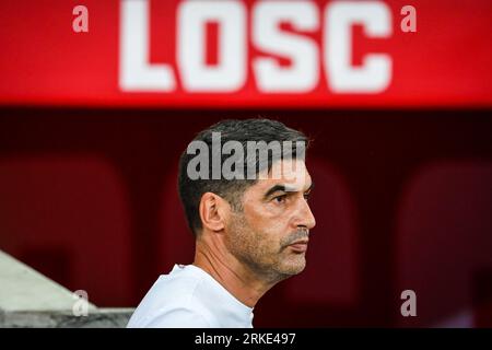 Lille, France. 24th Aug, 2023. Paulo Fonseca of Lille during the UEFA Europa Conference League match between Lille Olympique Sporting Club and HNK Rijeka played at Stade Pierre-Mauroy on August 24, 2023 in Lille, France. (Photo by Matthieu Mirville/PRESSINPHOTO) Credit: PRESSINPHOTO SPORTS AGENCY/Alamy Live News Stockfoto