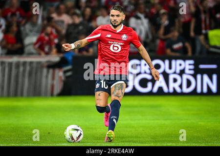 Lille, Frankreich. August 2023. Remy Cabella aus Lille während des Spiels der UEFA Europa Conference League zwischen Lille Olympique Sporting Club und HNK Rijeka spielte am 24. August 2023 im Stade Pierre-Mauroy in Lille, Frankreich. (Foto: Matthieu Mirville/PRESSINPHOTO) Credit: PRESSINPHOTO SPORTS AGENCY/Alamy Live News Stockfoto