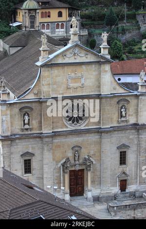 Schweiz, Bellinzona Hauptkirche die Collegiata von SS. Pietro e Stefano Stockfoto