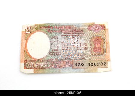 Reserve Bank of India Lion Capital Series Banknotes II - 2 Rupees Issued 1975-1997 Obverse Side Showing the Lion Capitol of Ashoka Stock Photo