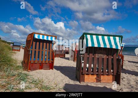 Sonnenaufgang am Strand in Binz, Insel Ruegen Stockfoto