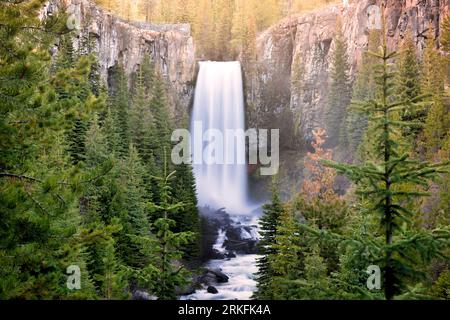 Tumalo Falls in der Nähe von Bend, Oregon Stockfoto