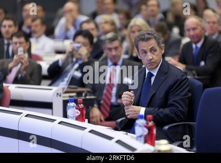 Bildnummer: 55455365  Datum: 14.06.2011  Copyright: imago/Xinhua (110614) -- BRUSSELS, June 14, 2011 (Xinhua) -- French President Nicolas Sarkozy waits for delivering a speech at the Commodities and Raw Materials: Challenges and Policy Responses conference in Brussels, capital of Belgium, on June 14, 2011. (Xinhua/Thierry Monasse) (lr) BELGIUM-BRUSSELS-EU-SARKOZY PUBLICATIONxNOTxINxCHN People Politik EU xcb x0x 2011 quer     Bildnummer 55455365 Date 14 06 2011 Copyright Imago XINHUA  Brussels June 14 2011 XINHUA French President Nicolas Sarkozy Waits for Delivering a Speech AT The Commodities Stock Photo