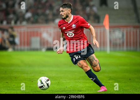 Lille, Frankreich. August 2023. Remy Cabella aus Lille während des Spiels der UEFA Europa Conference League zwischen Lille Olympique Sporting Club und HNK Rijeka spielte am 24. August 2023 im Stade Pierre-Mauroy in Lille, Frankreich. (Foto: Matthieu Mirville/PRESSINPHOTO) Credit: PRESSINPHOTO SPORTS AGENCY/Alamy Live News Stockfoto