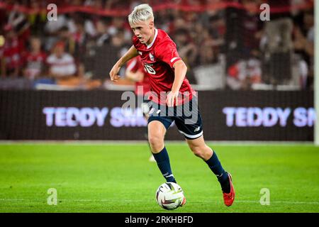 Lille, Frankreich. August 2023. Hakon Arnar Haraldsson aus Lille während des Spiels der UEFA Europa Conference League zwischen Lille Olympique Sporting Club und HNK Rijeka spielte am 24. August 2023 im Stade Pierre-Mauroy in Lille, Frankreich. (Foto: Matthieu Mirville/PRESSINPHOTO) Credit: PRESSINPHOTO SPORTS AGENCY/Alamy Live News Stockfoto